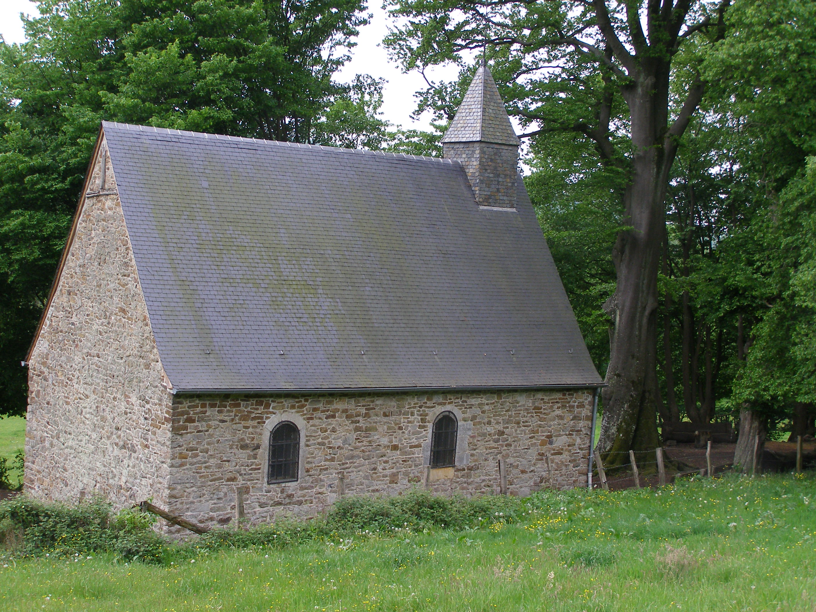 Die St. Anna- Kapelle und Paradis